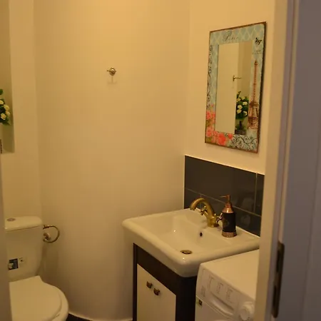 Victoria Plaza Two Bdr Apt